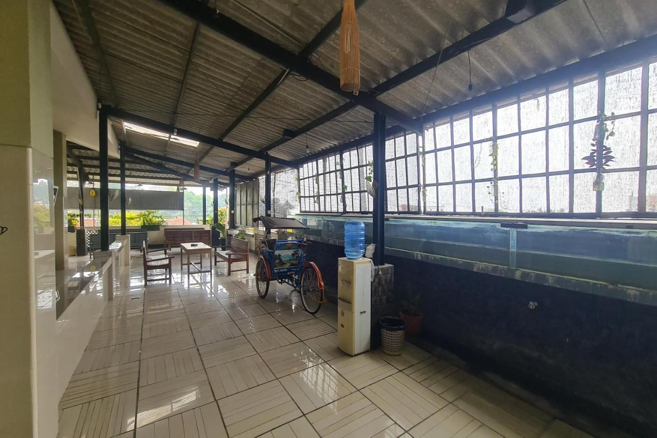 Capital O 93250 Hotel Tirta Kencana 2 Baturaden Banyumas Dış mekan fotoğraf